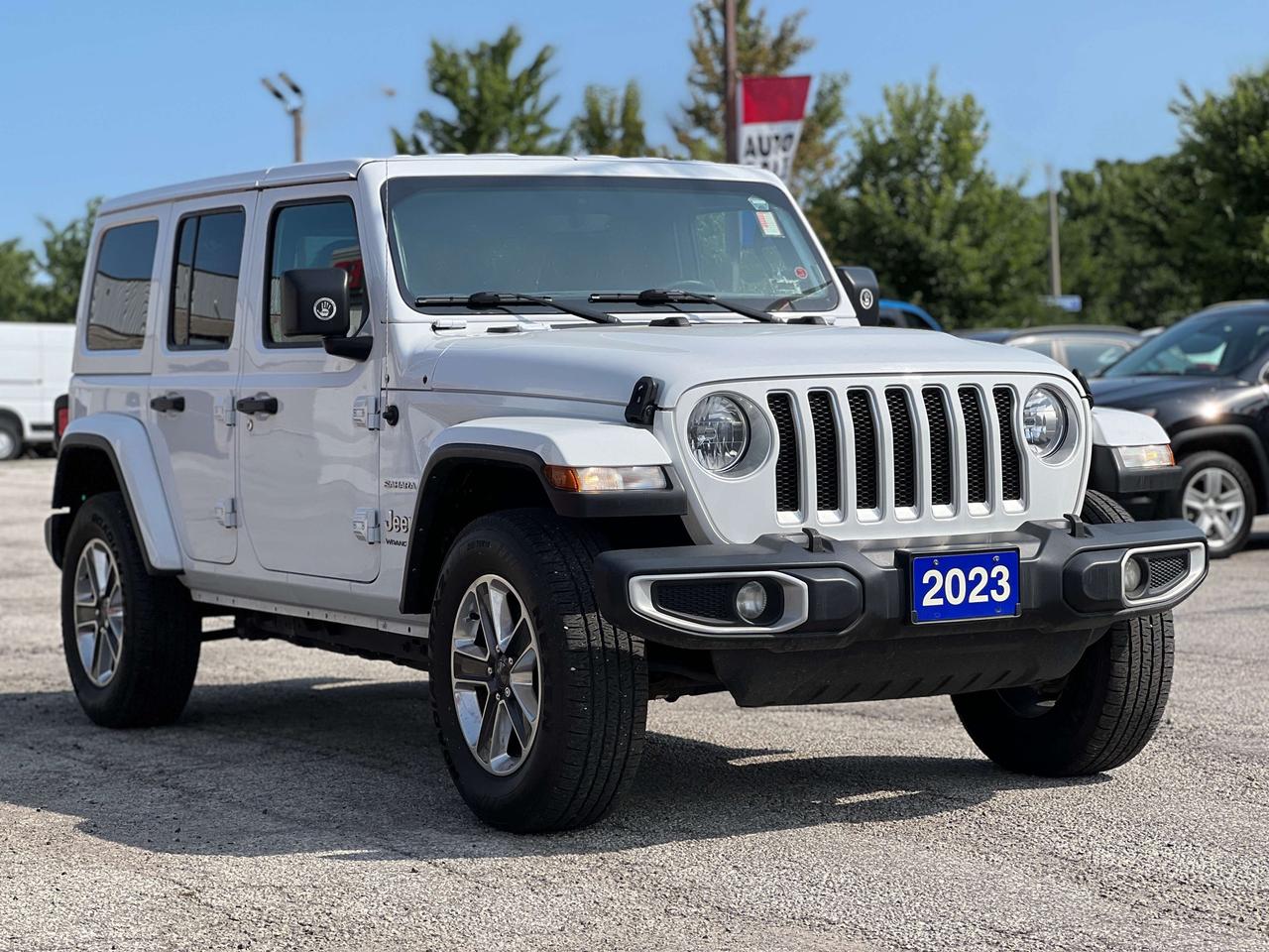 2023 Jeep Wrangler Sahara 4 Door 4x4 w/Body Colour Hard Top Photo