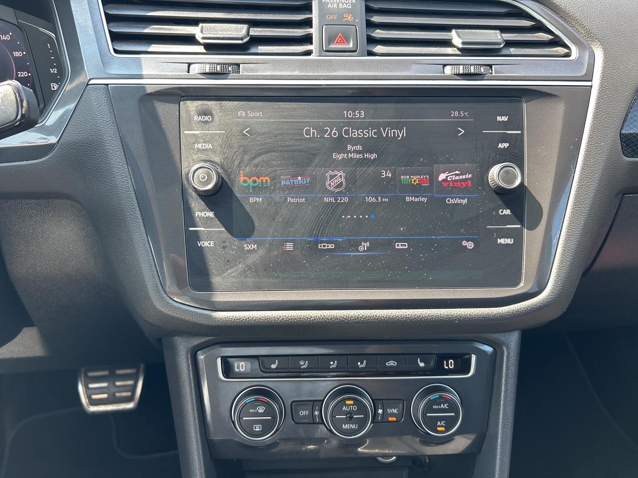 2021 Volkswagen Tiguan COMFORTLINE 4Motion Photo