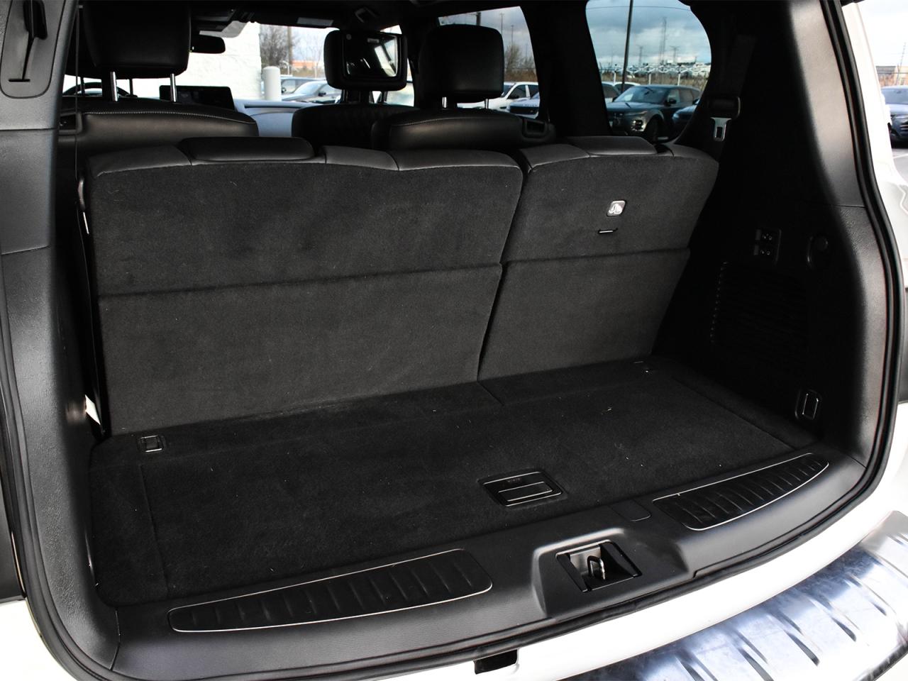 2022 Infiniti QX80 LUXE 7-Passenger Photo