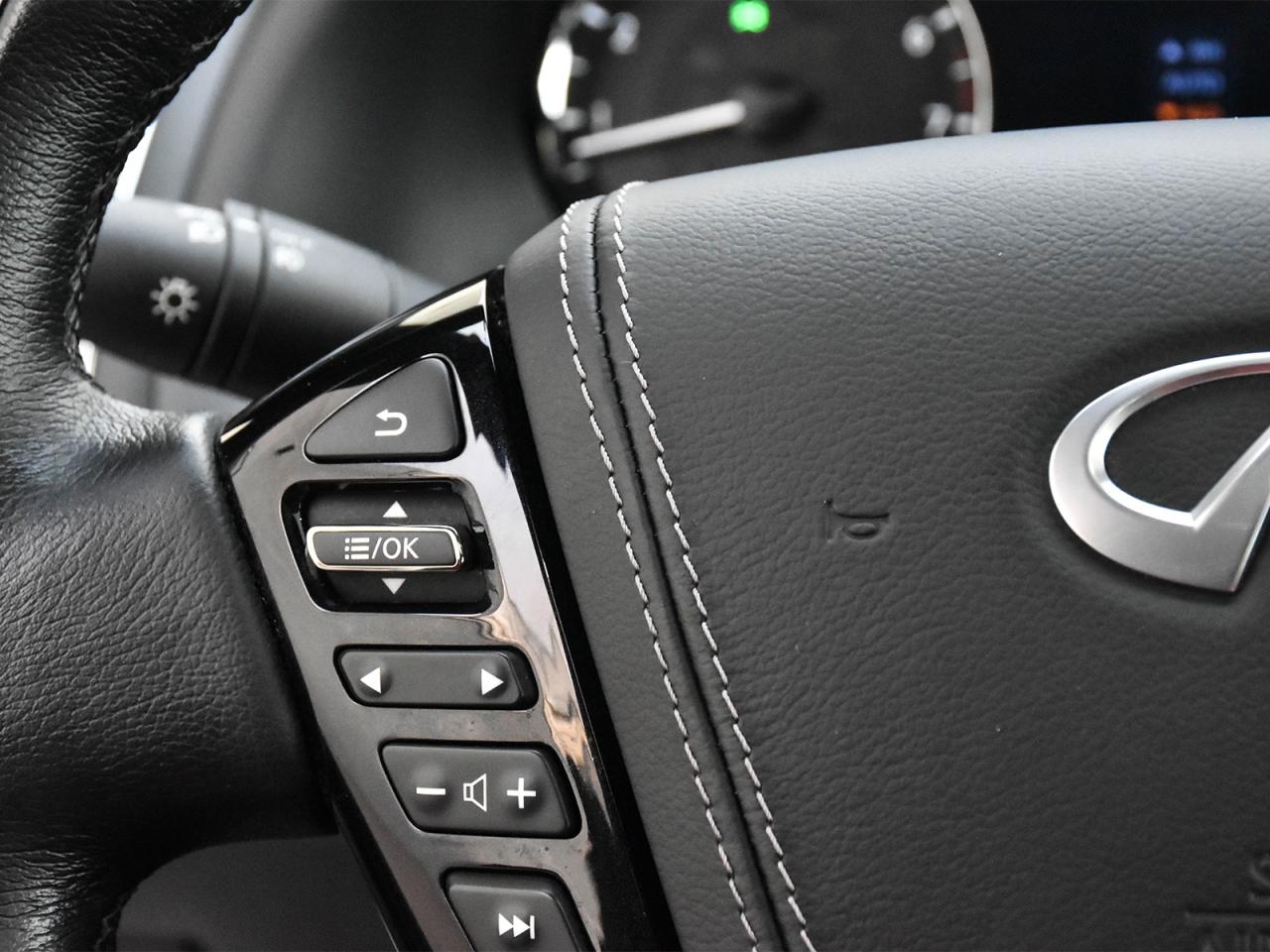 2022 Infiniti QX80 LUXE 7-Passenger Photo