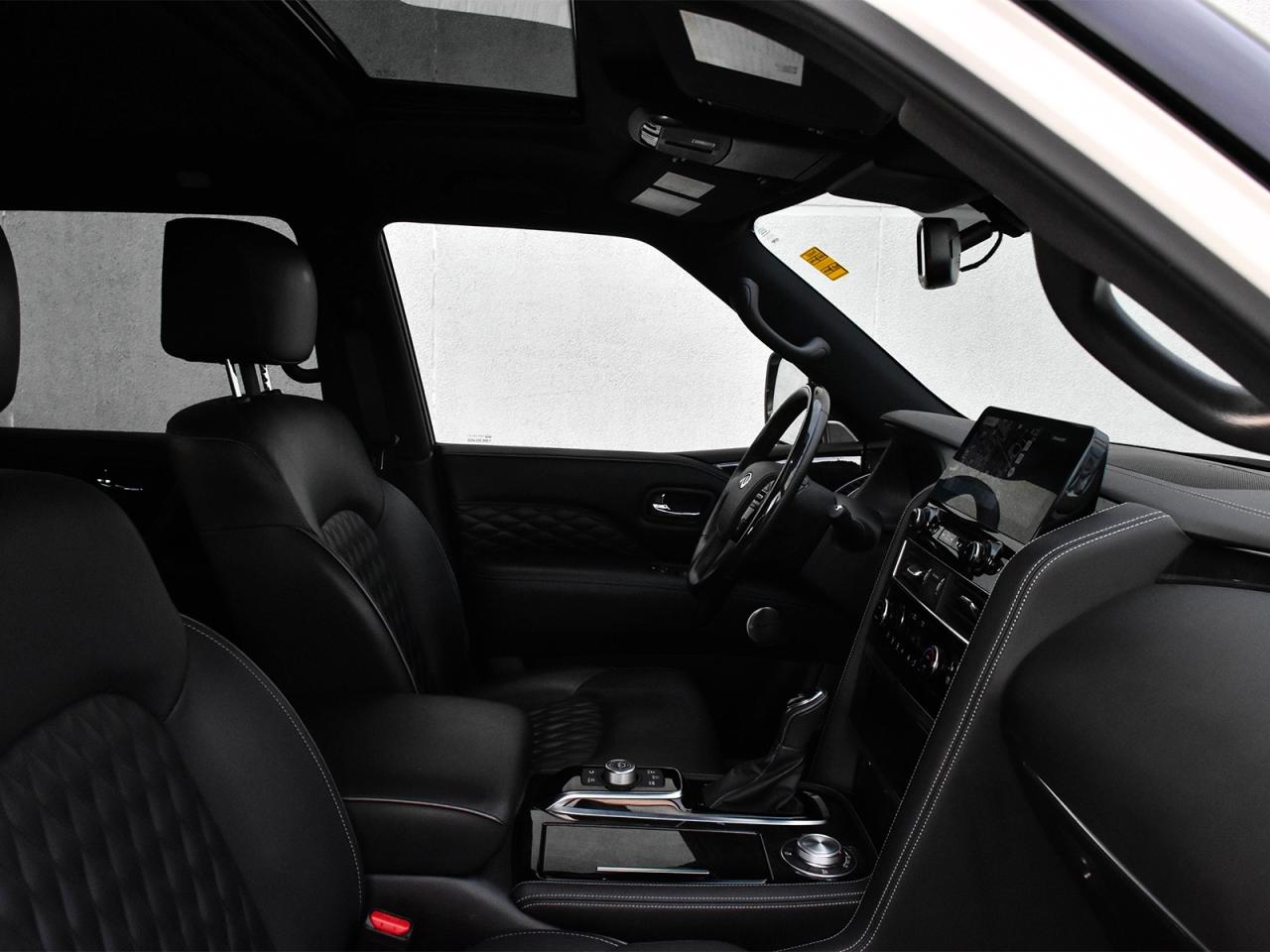 2022 Infiniti QX80 LUXE 7-Passenger Photo