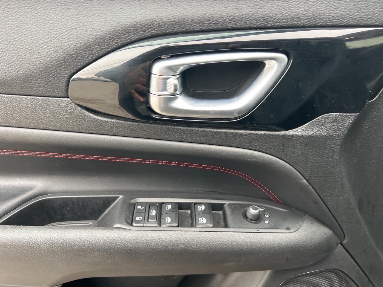 2022 Jeep Compass Trailhawk, Pano-Roof, GPS, Alpine Sound, Alexa Photo