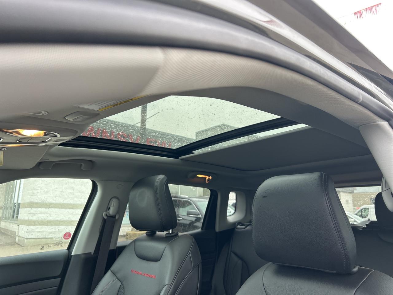 2022 Jeep Compass Trailhawk w/Dual Sunroof, GPS, Alpine Sound, Alexa Photo