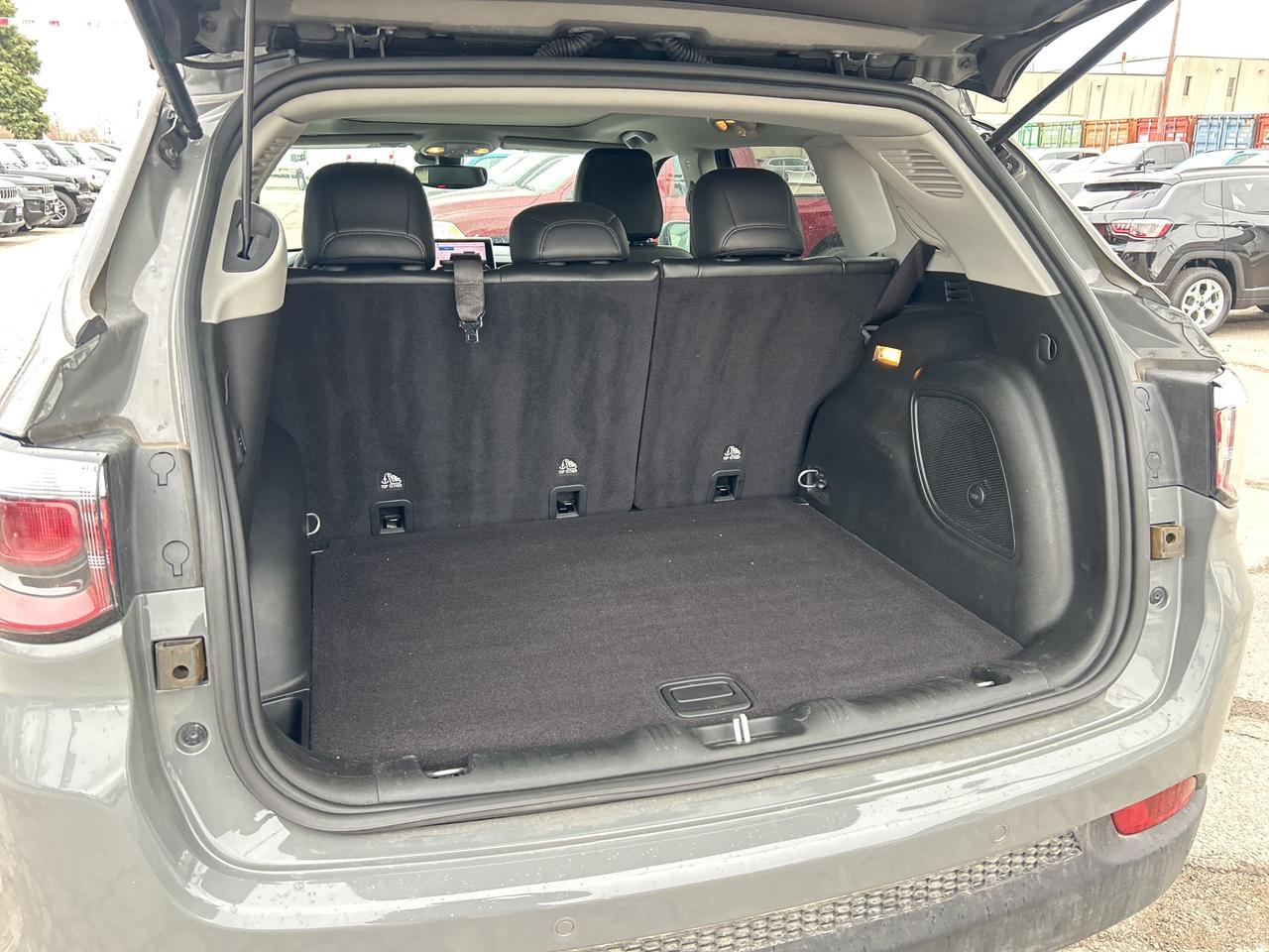 2022 Jeep Compass Trailhawk w/Dual Sunroof, GPS, Alpine Sound, Alexa Photo