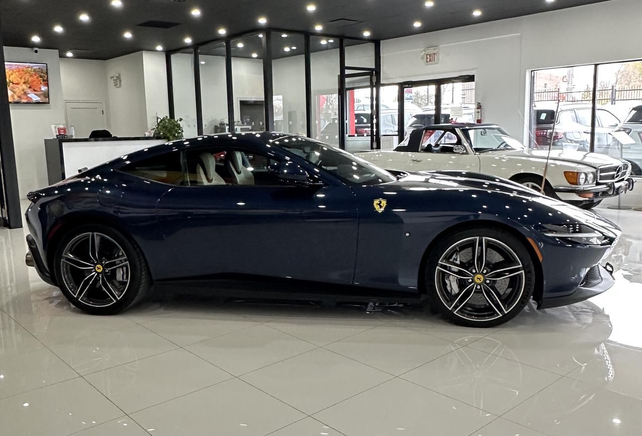 2021 Ferrari Roma 612 HP / VERY LOW KM / 1 OWNER / NO ACCIDENTS / 3. Photo