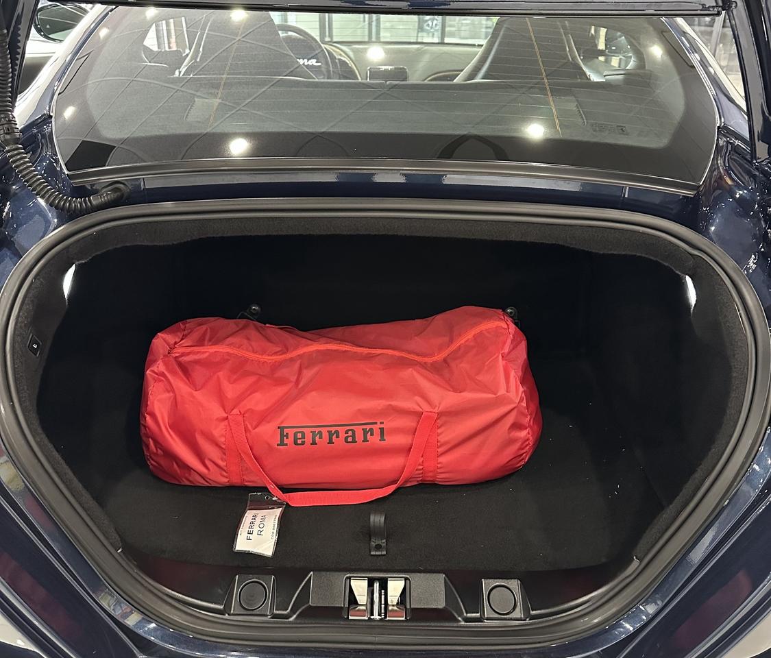 2021 Ferrari Roma 612 HP / VERY LOW KM / 1 OWNER / NO ACCIDENTS / 3. Photo