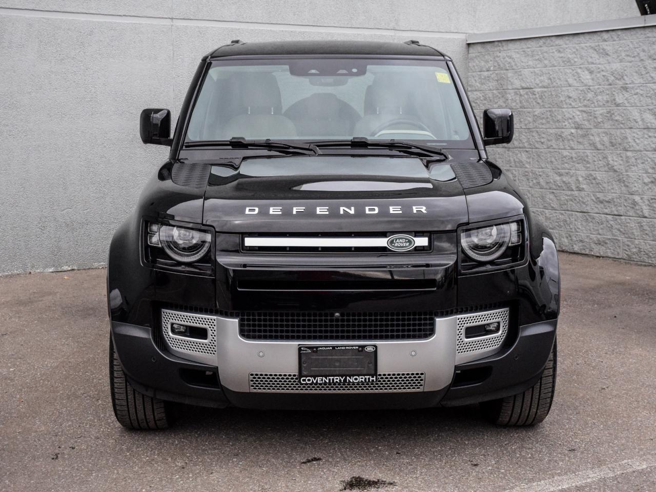 2024 Land Rover Defender S Photo