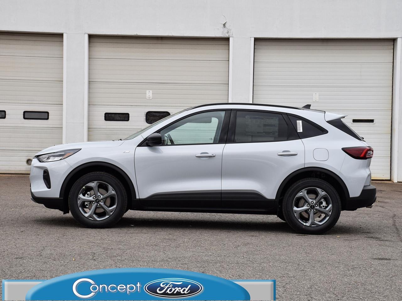 2025 Ford Escape ST-Line AWD Photo4