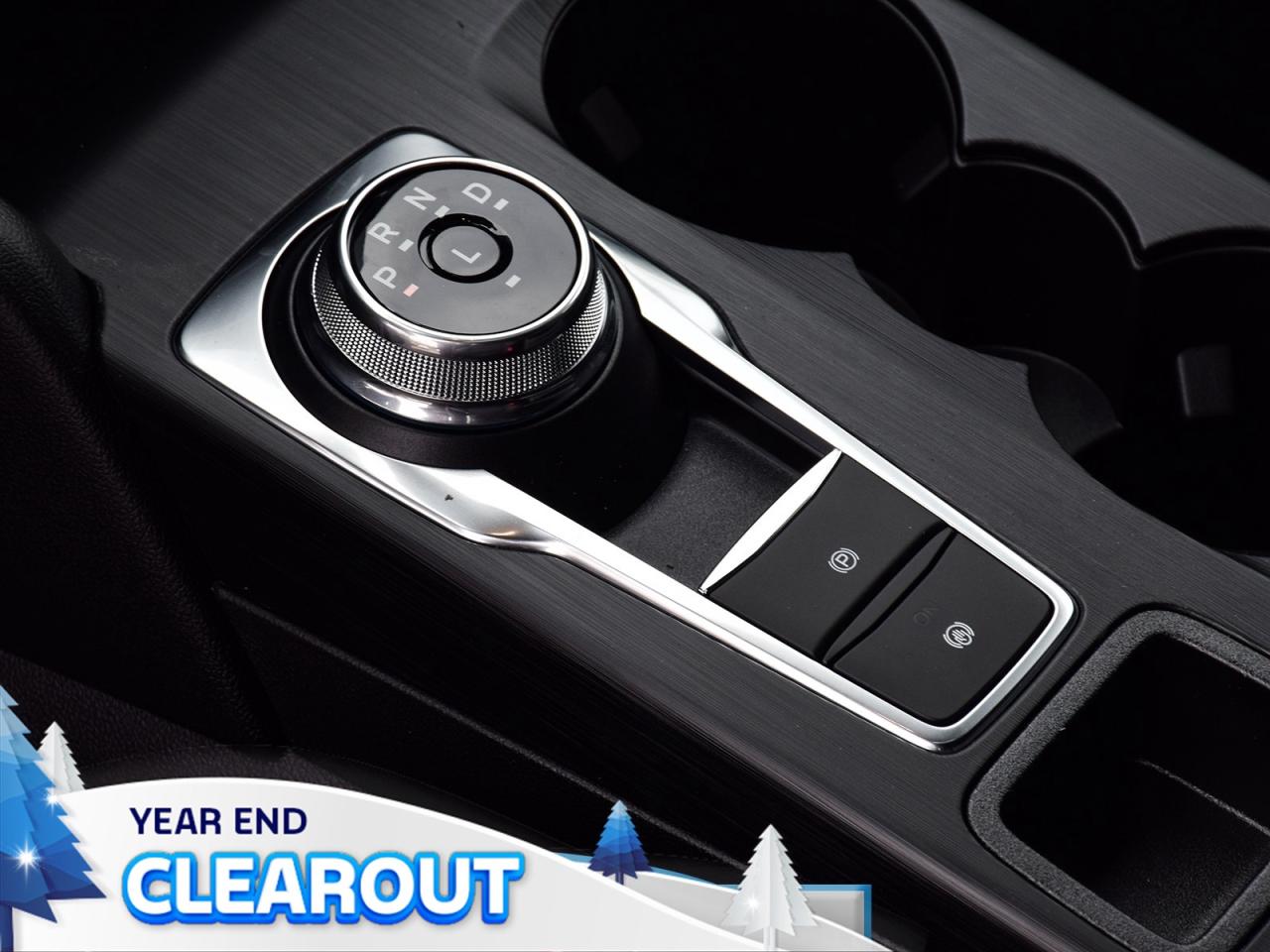 2025 Ford Escape ST-Line AWD Photo