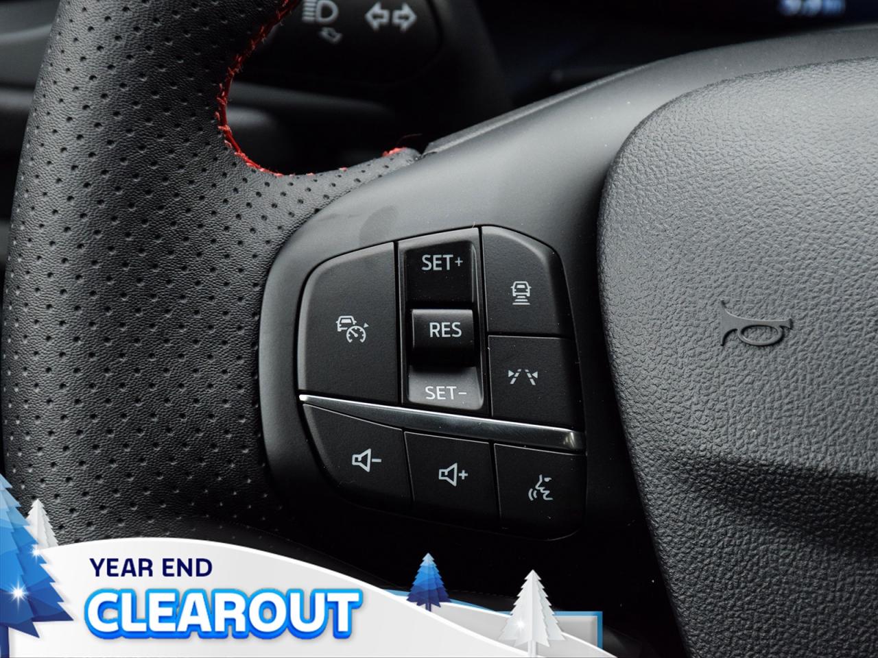 2025 Ford Escape ST-Line AWD Photo