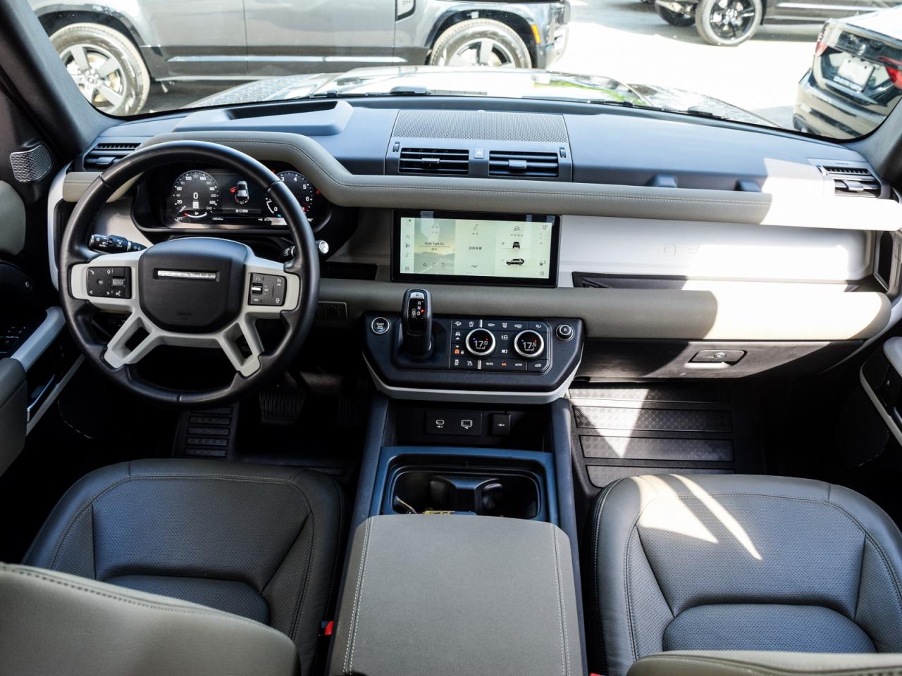 2023 Land Rover Defender 110 S AWD Photo