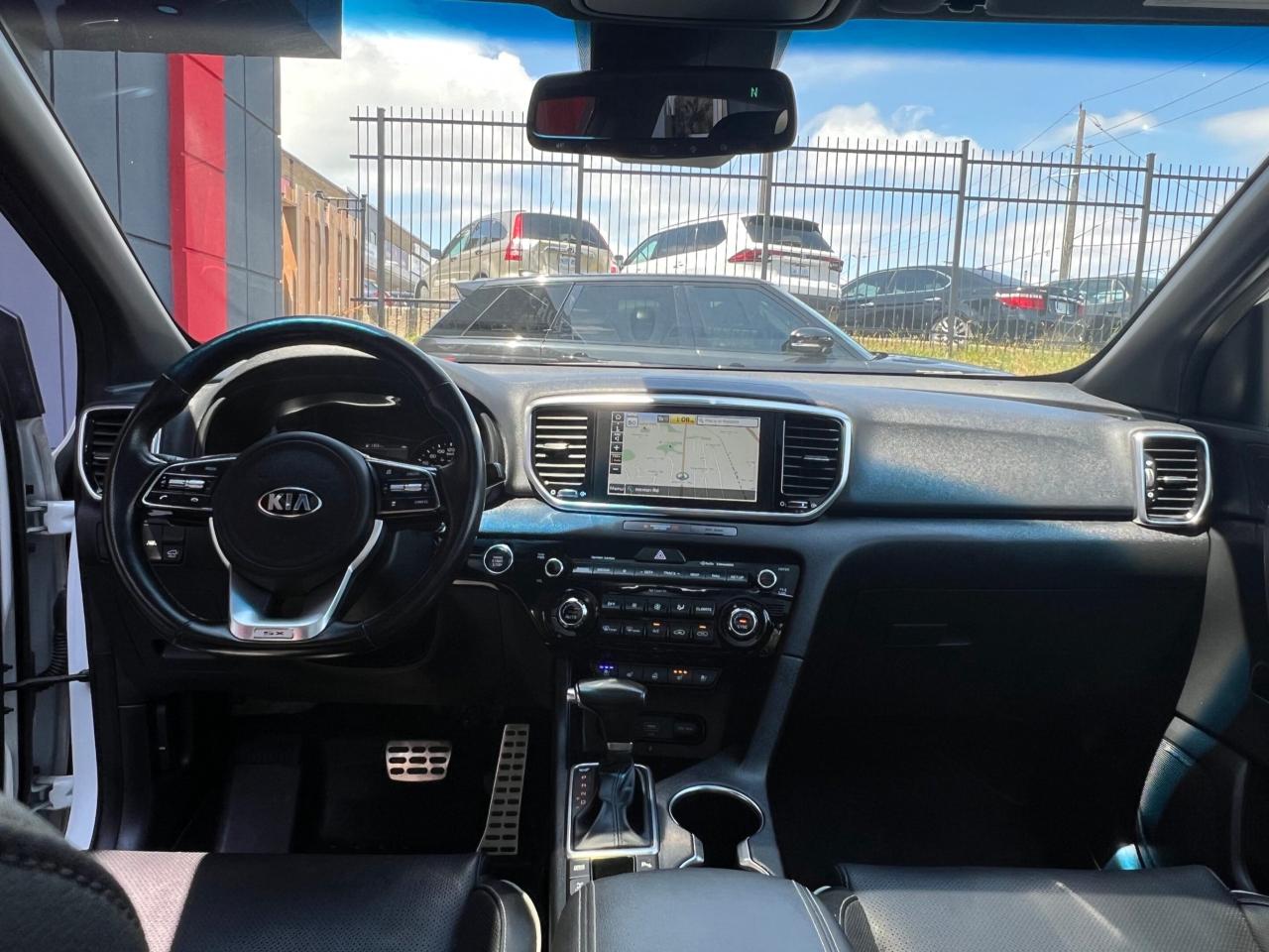 2020 Kia Sportage SX-T AWD * NO ACCIDENTS / CARPLAY / CAMERA / PANO Photo