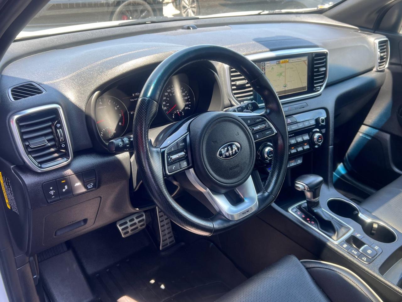 2020 Kia Sportage SX-T AWD * NO ACCIDENTS / CARPLAY / CAMERA / PANO Photo