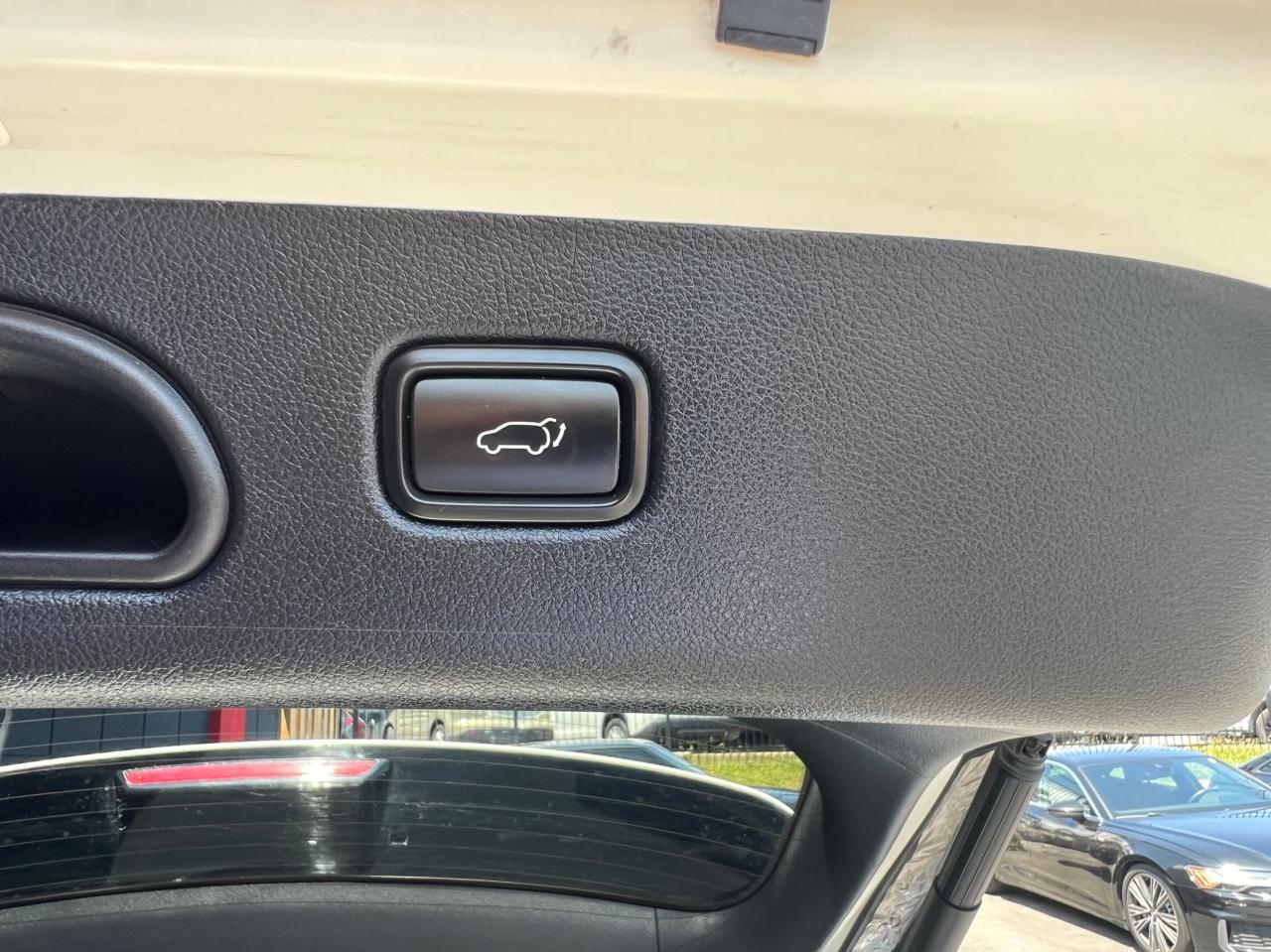 2020 Kia Sportage SX-T AWD * NO ACCIDENTS / CARPLAY / CAMERA / PANO Photo