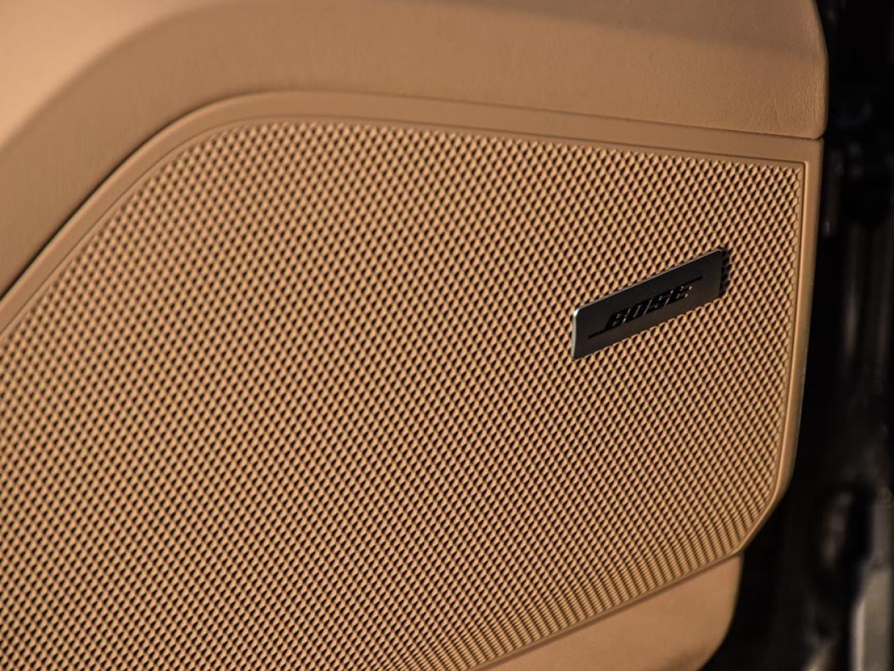 2022 Porsche Cayenne COUPE LOADED Photo