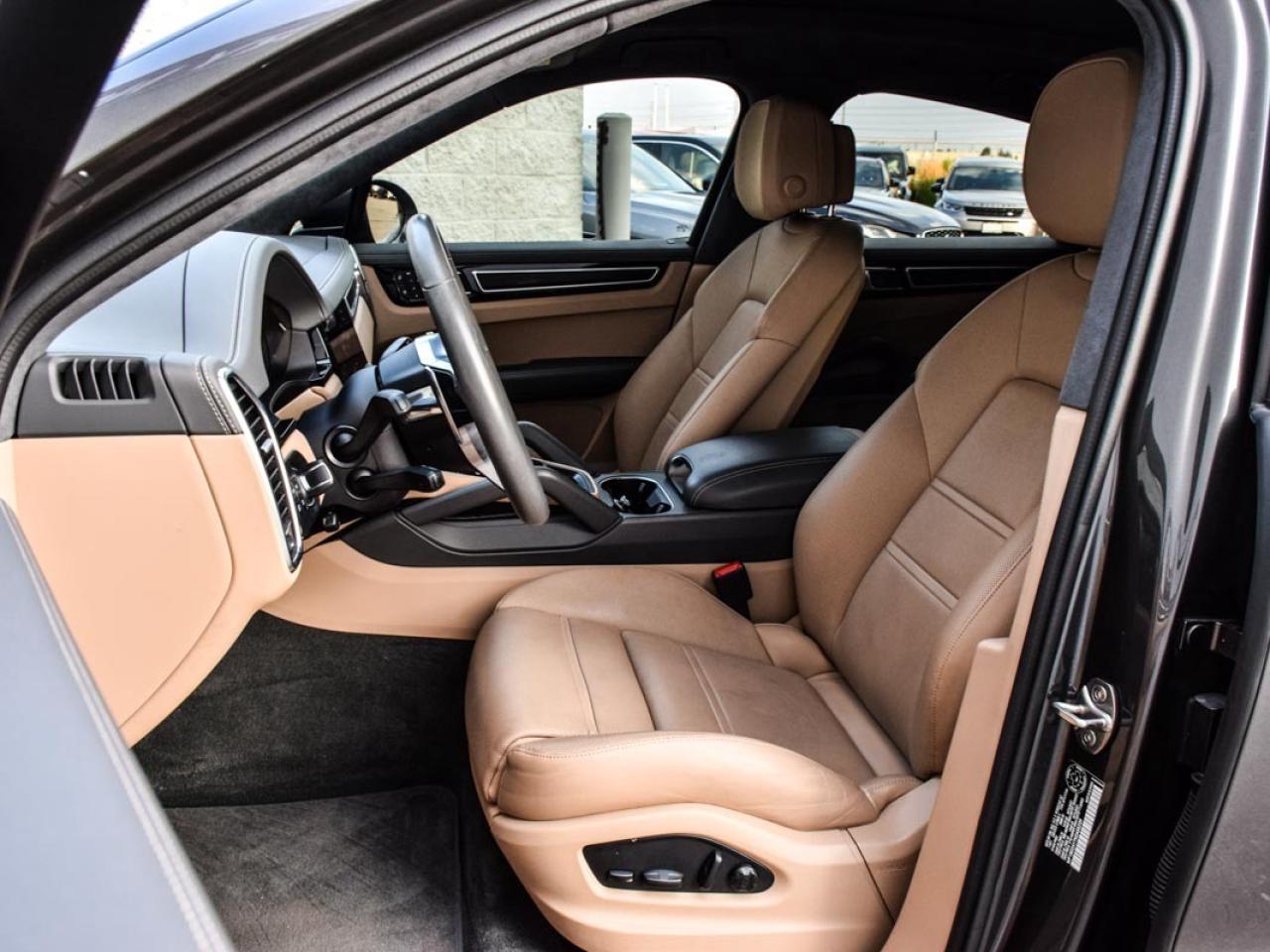 2022 Porsche Cayenne COUPE LOADED Photo