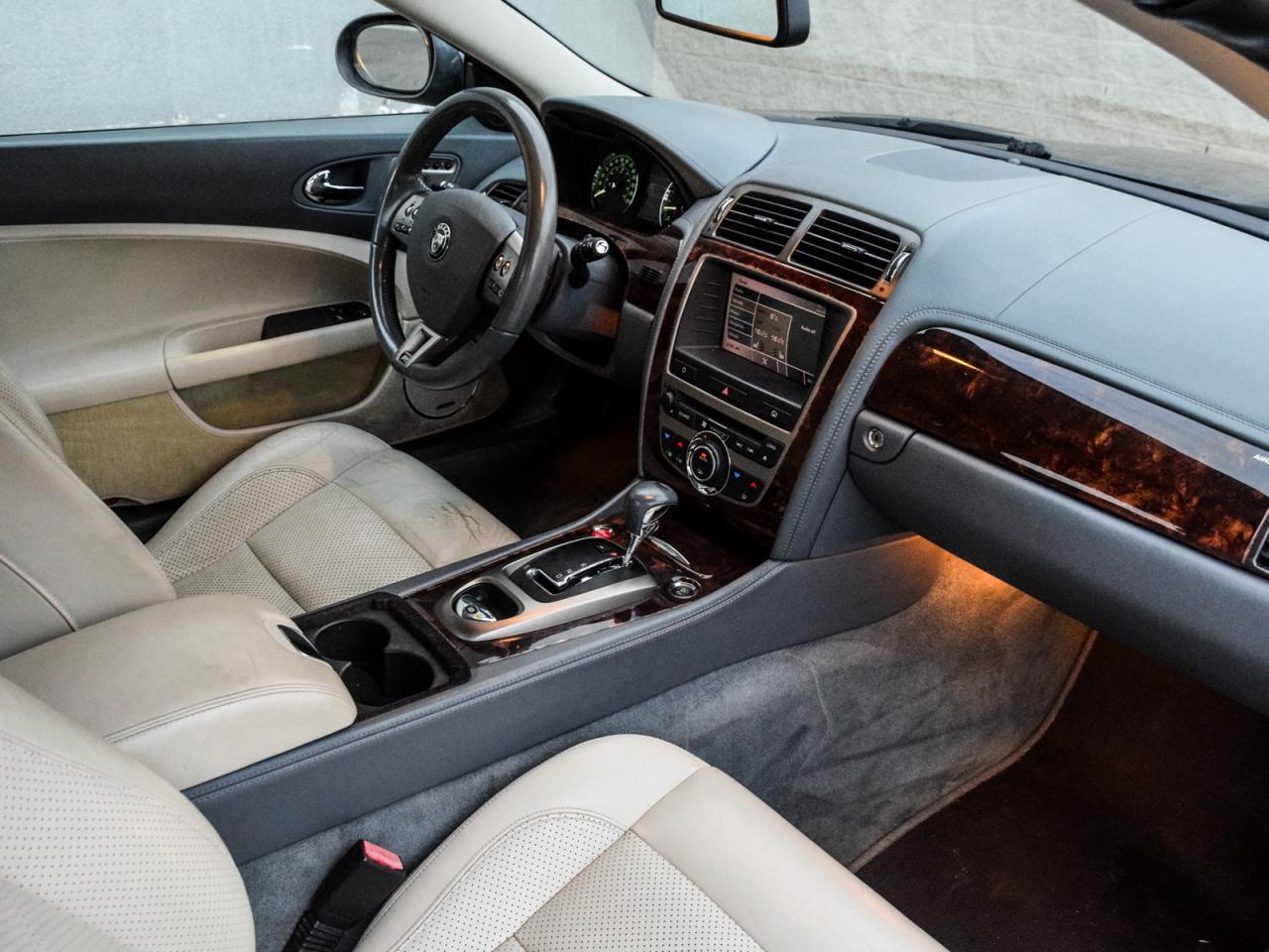 2007 Jaguar XK XKR Photo