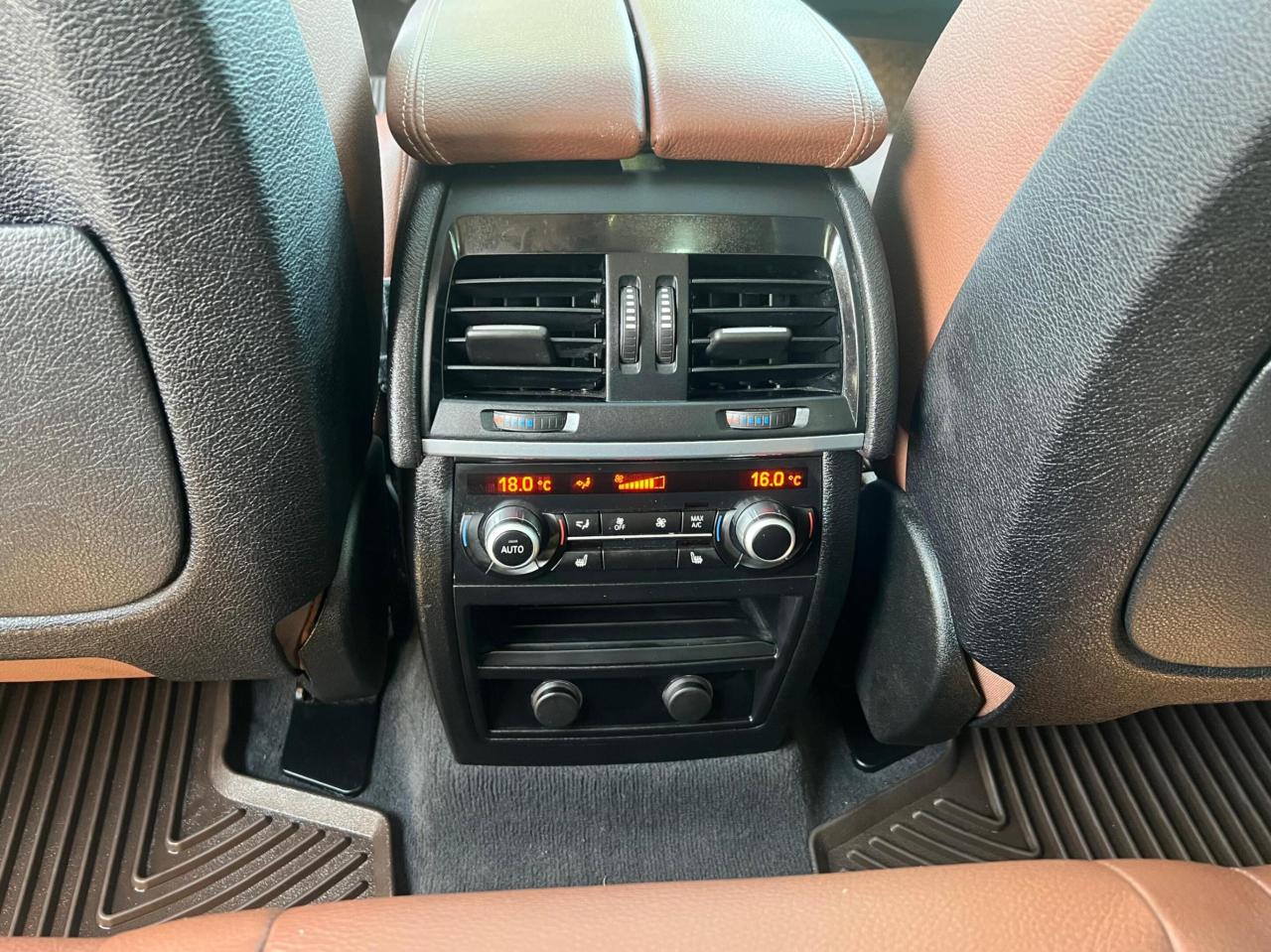 2019 BMW X6 XDrive35i * NO ACCIDENTS / BROWN INT / DRIVER ASSI Photo