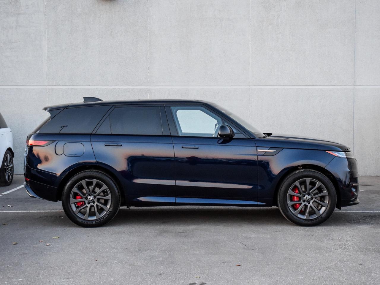 2023 Land Rover Range Rover Sport P400 Dynamic S Photo2