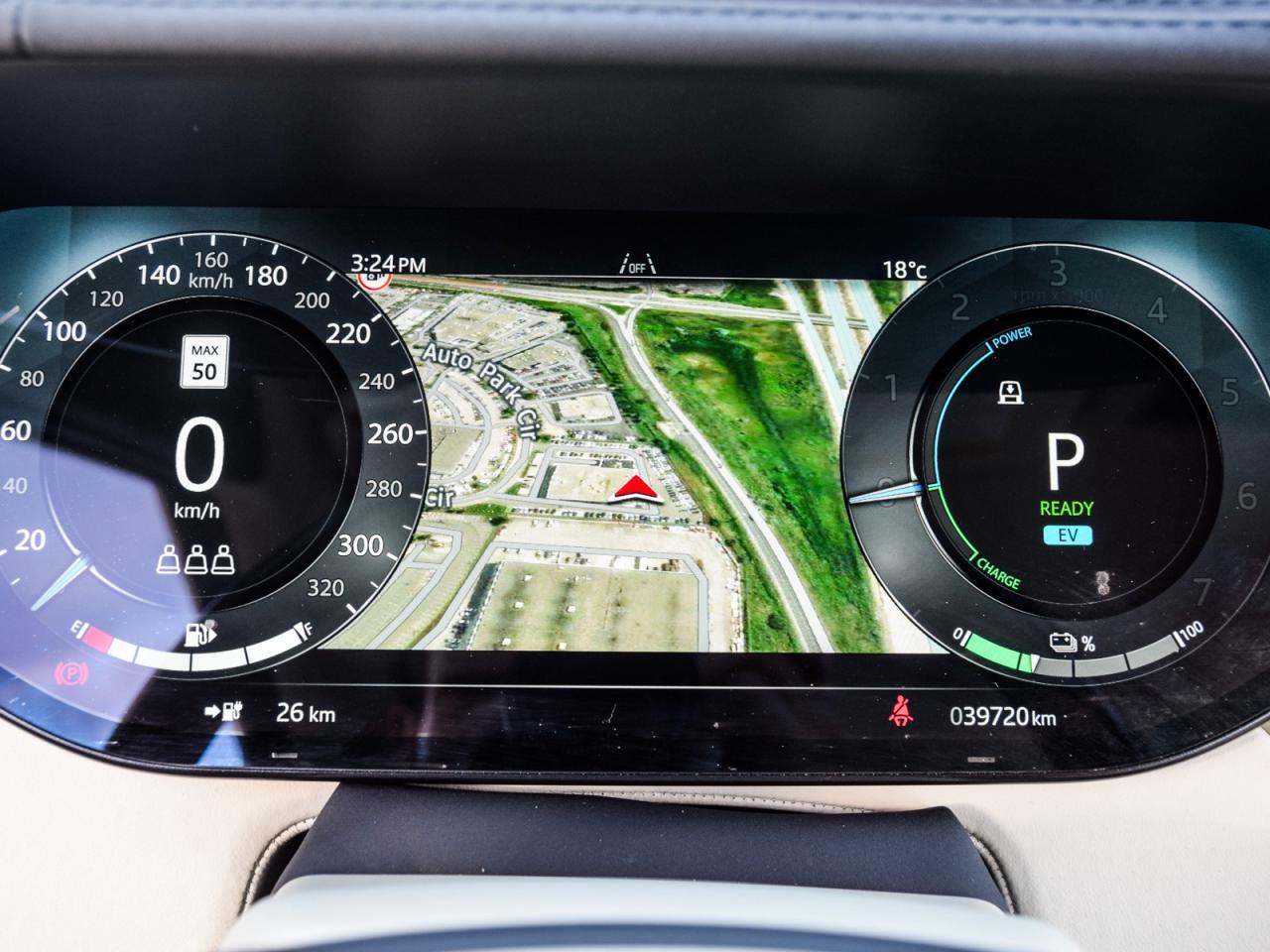 2024 Land Rover Range Rover SE Photo