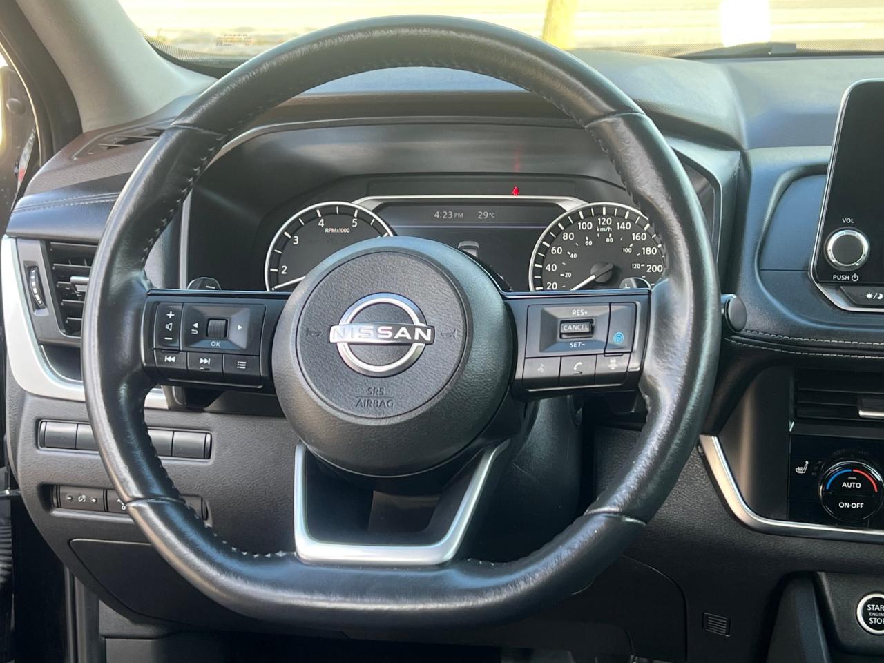 2023 Nissan Rogue AWD SV Moonroof *NO ACCIDENTS/1 OWNER/CARPLAY/CAM/ Photo