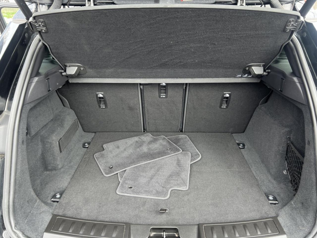 2021 Land Rover Range Rover Evoque 1 OWNER / NO ACCIDENTS / WIRELESS CARPLAY / 360 CA Photo