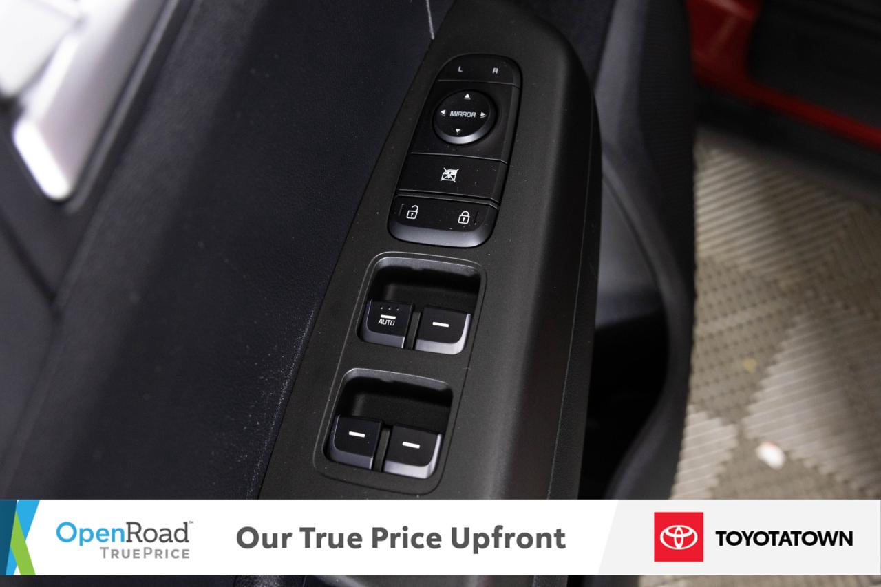 2019 Kia Sportage LX! LOADED! ACCIDENT FREE! Photo