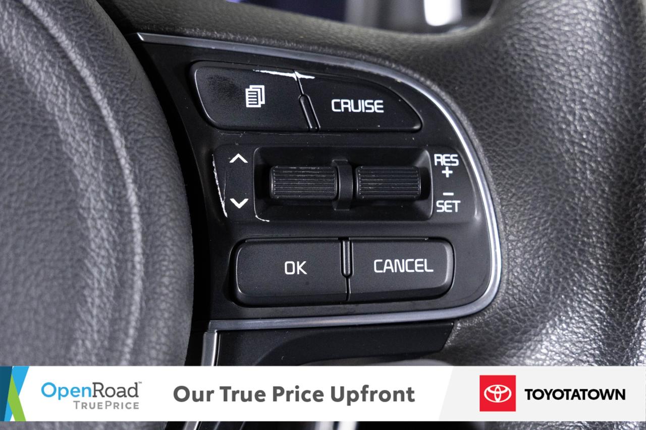 2019 Kia Sportage LX! LOADED! ACCIDENT FREE! Photo