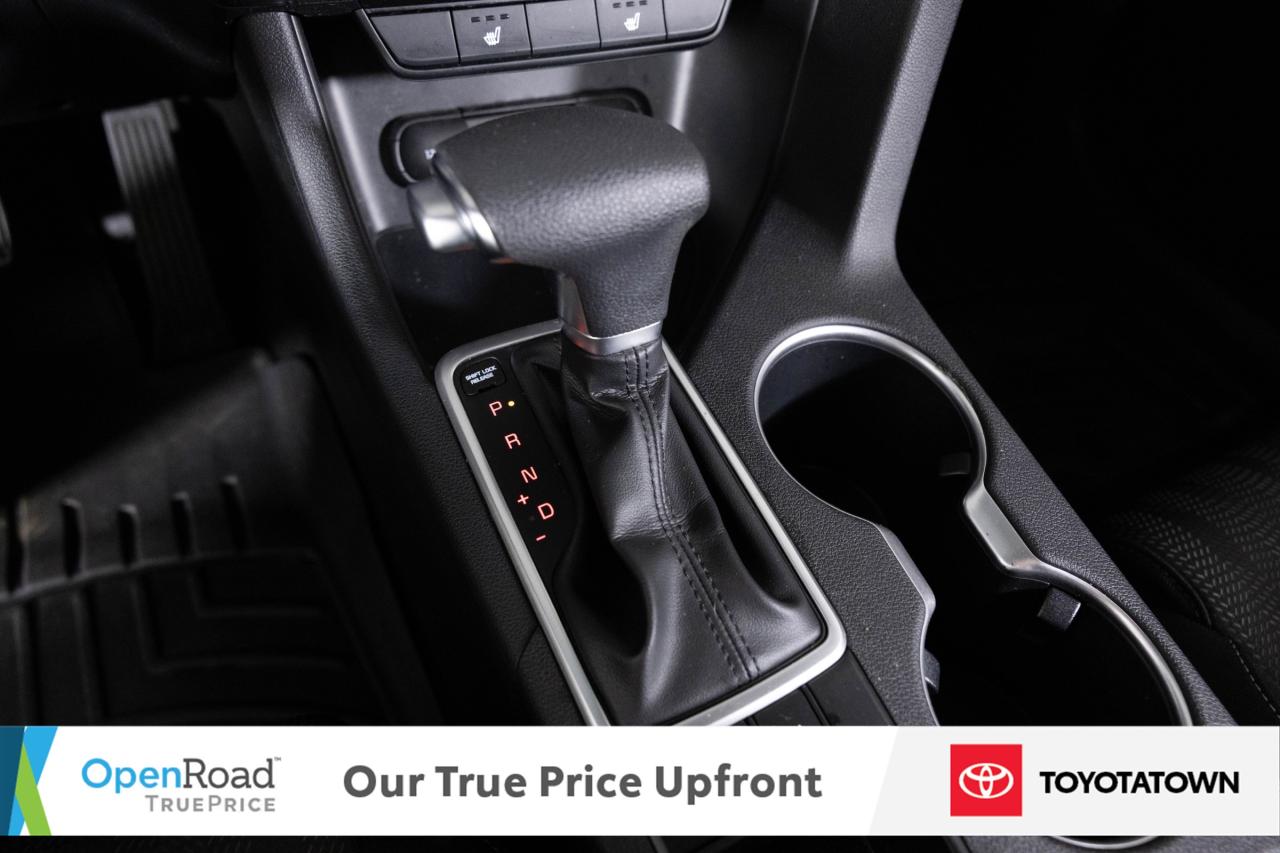 2019 Kia Sportage LX! LOADED! ACCIDENT FREE! Photo
