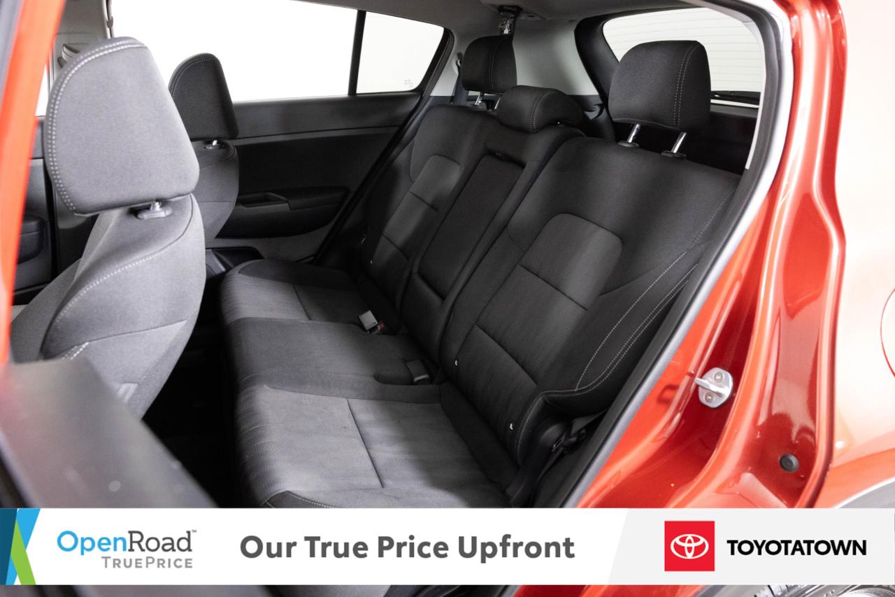 2019 Kia Sportage LX! LOADED! ACCIDENT FREE! Photo