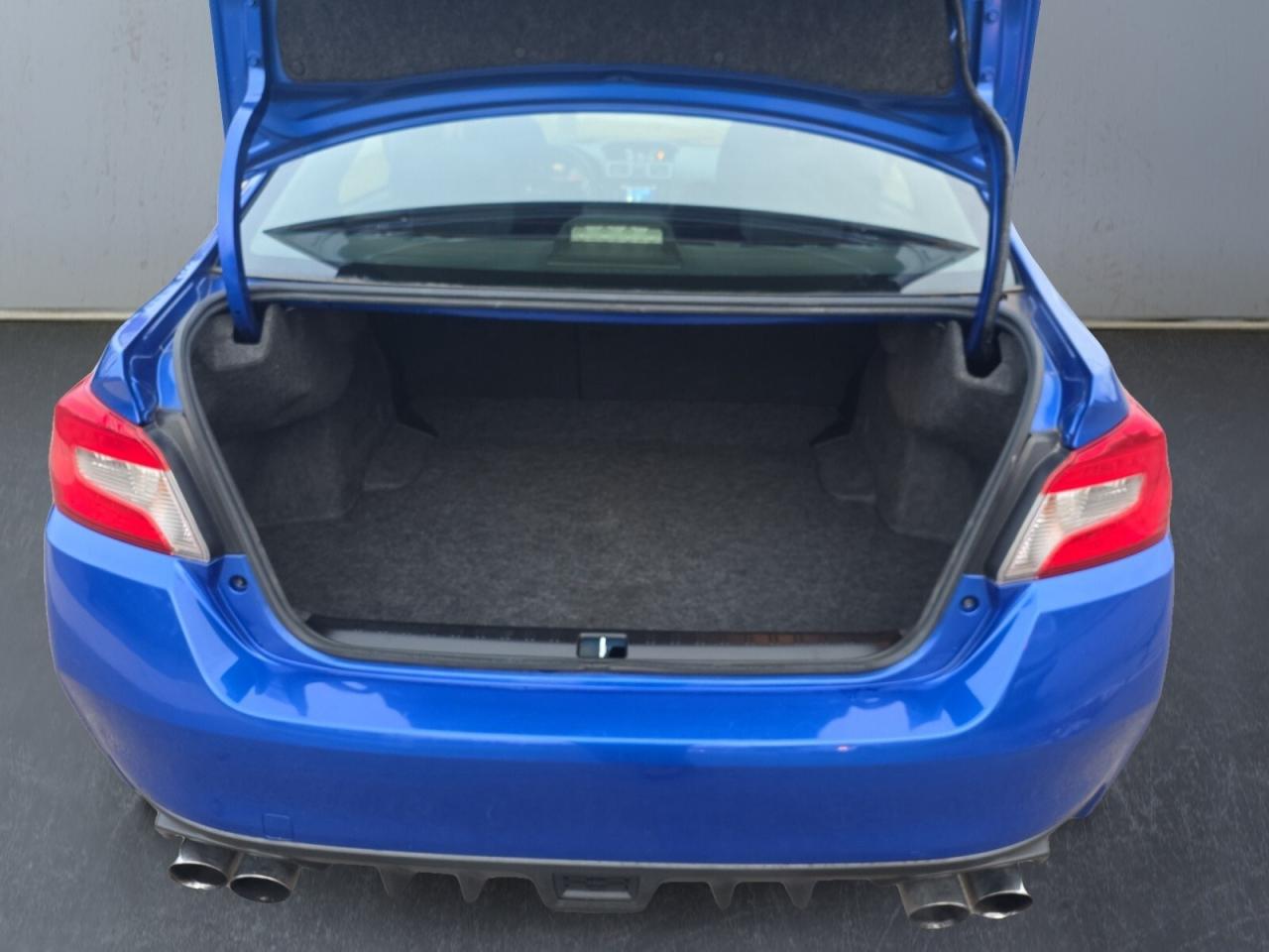 2019 Subaru WRX Manual * LOW KM / CARPLAY / BACKUP CAMERA / HEATED Photo