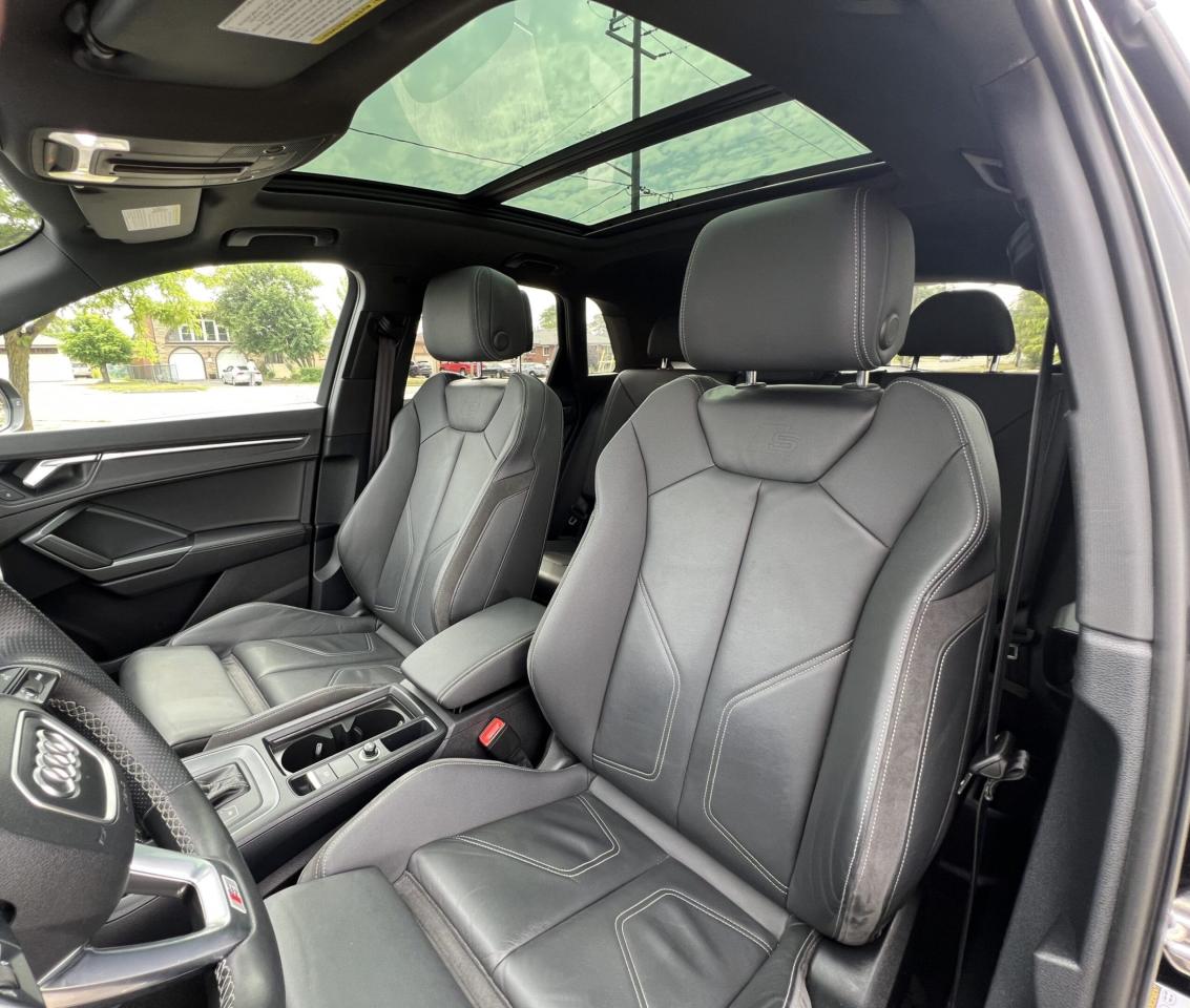 2021 Audi Q3 Progressiv S-Line Black Optics * DIGITAL DASH / CA Photo