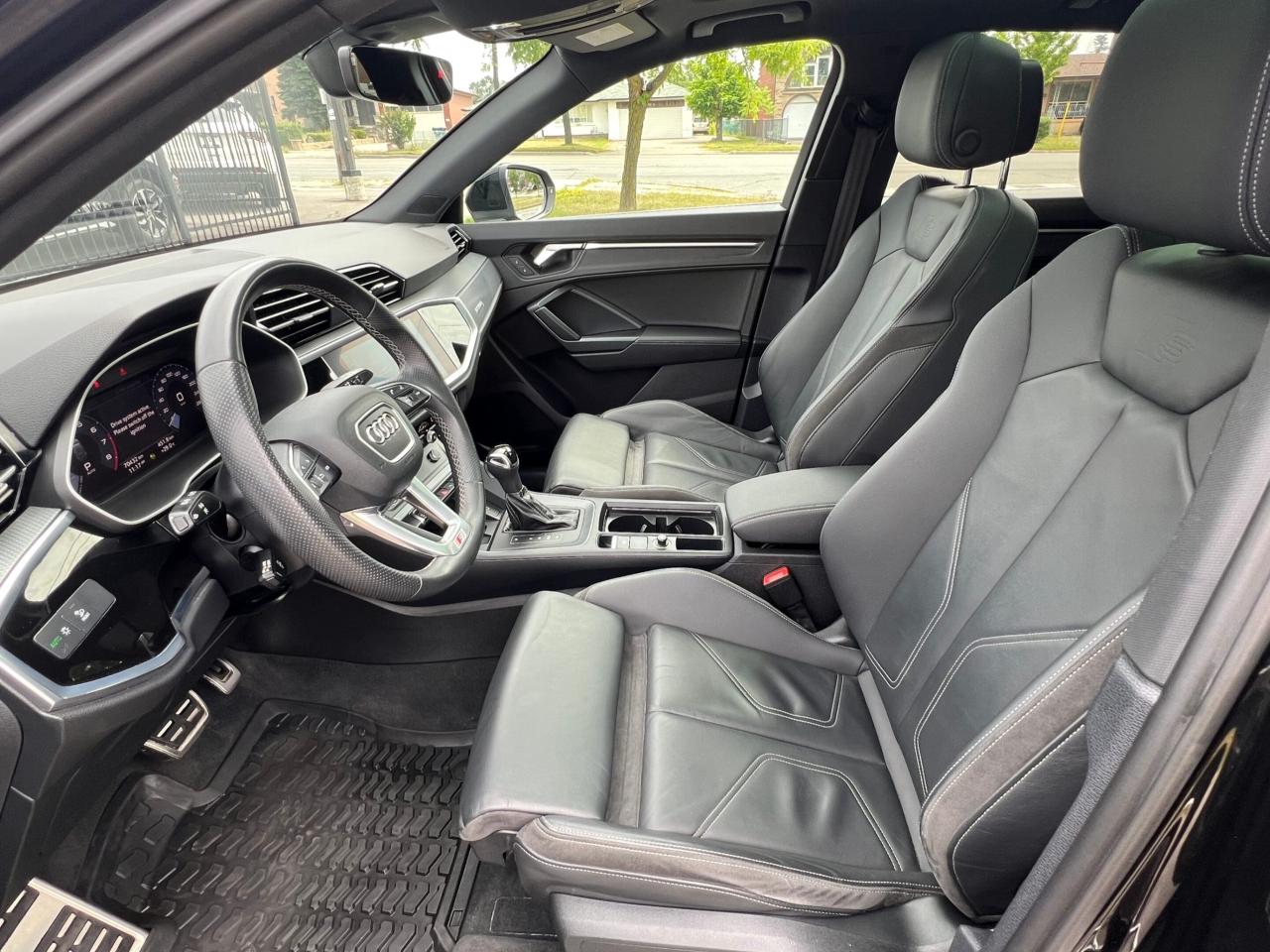 2021 Audi Q3 Progressiv S-Line Black Optics * DIGITAL DASH / CA Photo