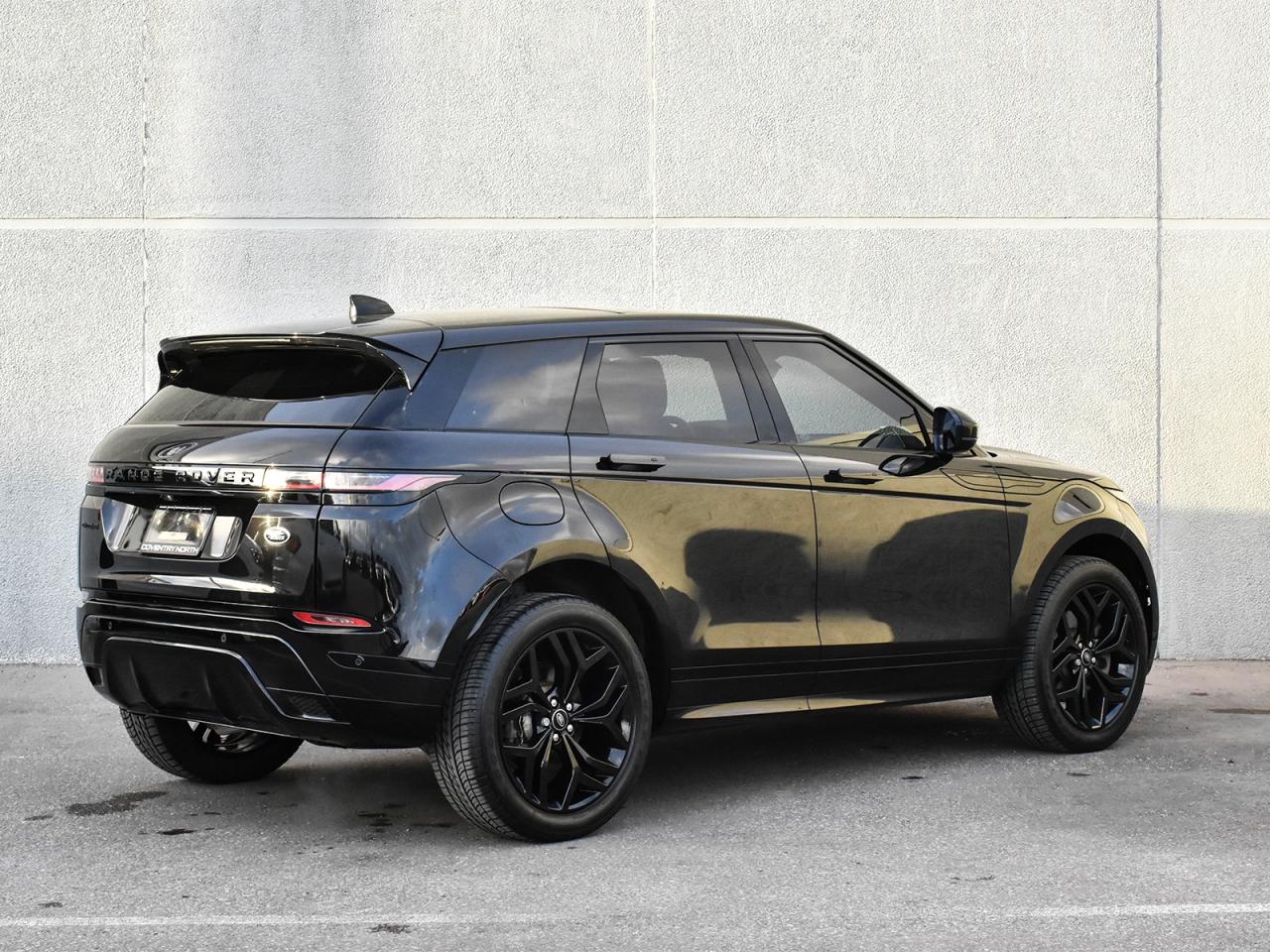 2022 Land Rover Range Rover Evoque R-DYNAMIC SE Photo
