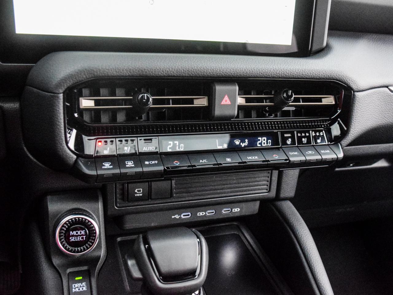 2025 Toyota Land Cruiser  Photo