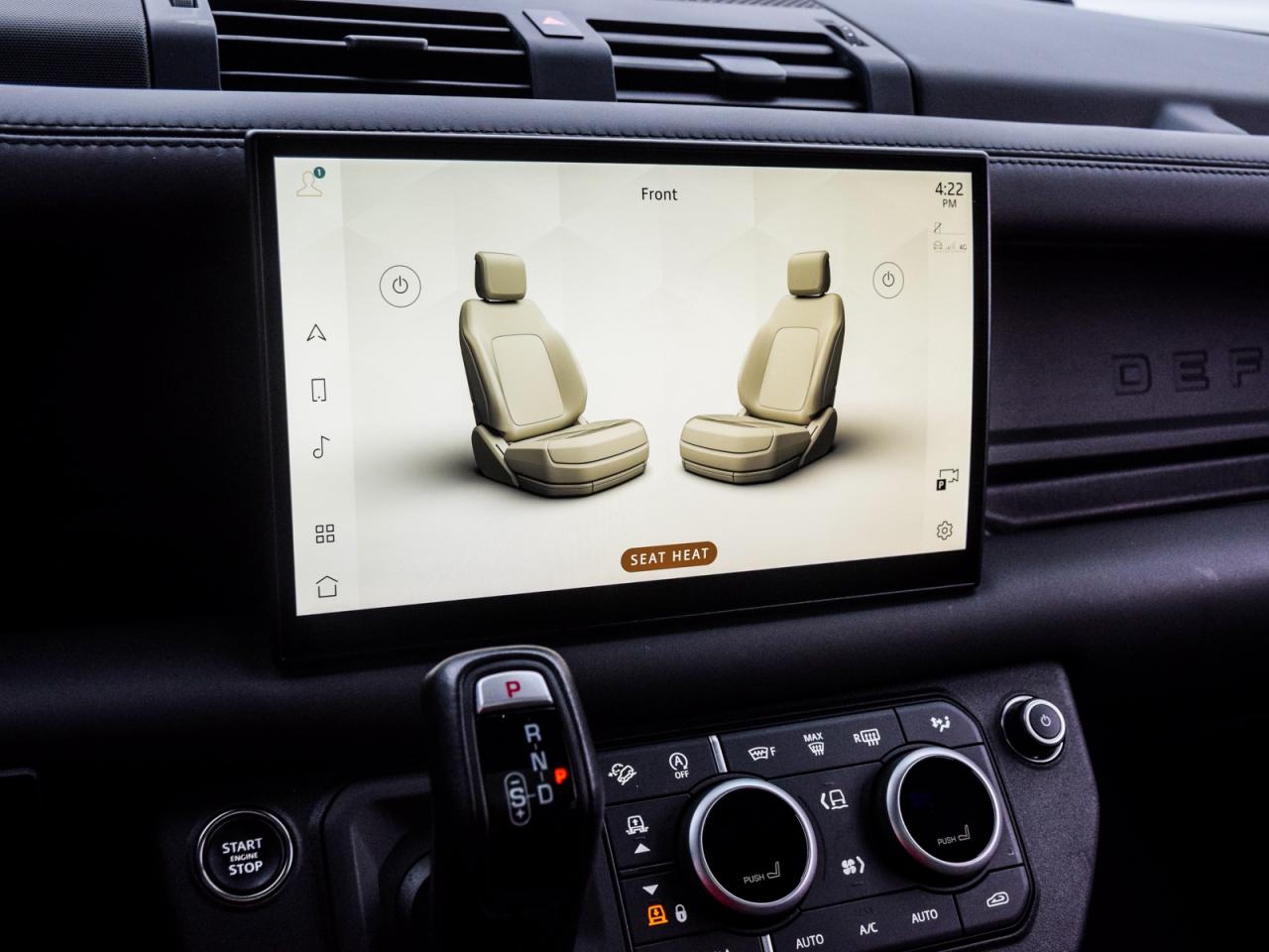 2023 Land Rover Defender X Photo