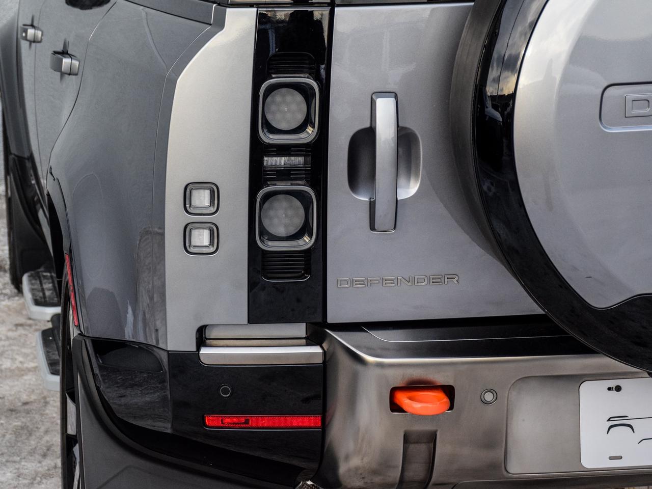 2023 Land Rover Defender DEFENDER X ! COLD CLIMATE PACK EIGER GRAY Photo