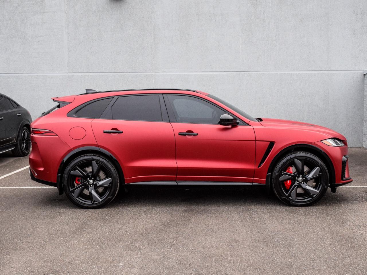 2025 Jaguar F-PACE P575 SVR 575 Edition Auto Photo