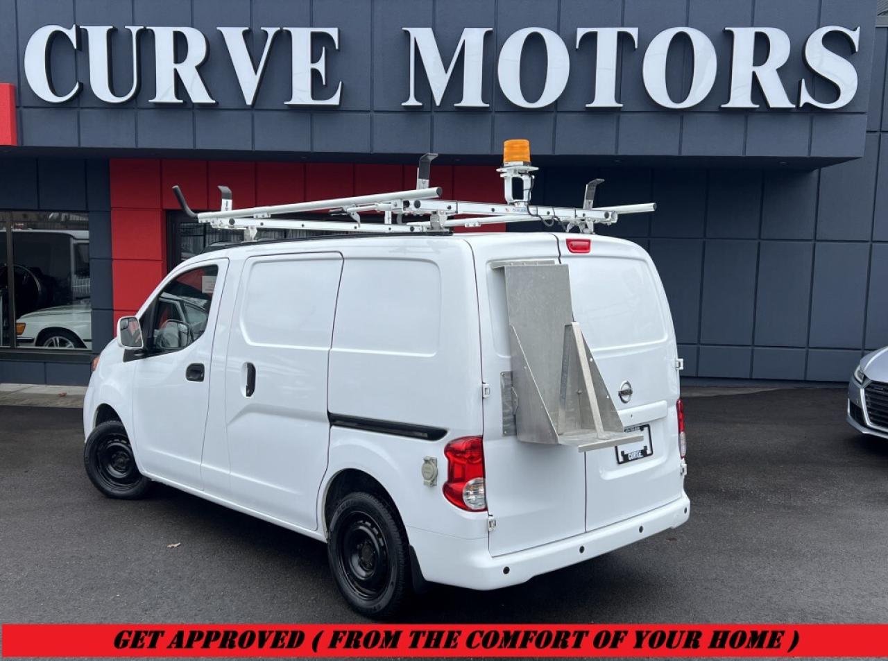 2019 Nissan NV200 SV *NO ACCIDENTS / LADDER RACK / SHELVES / BACKUP Photo