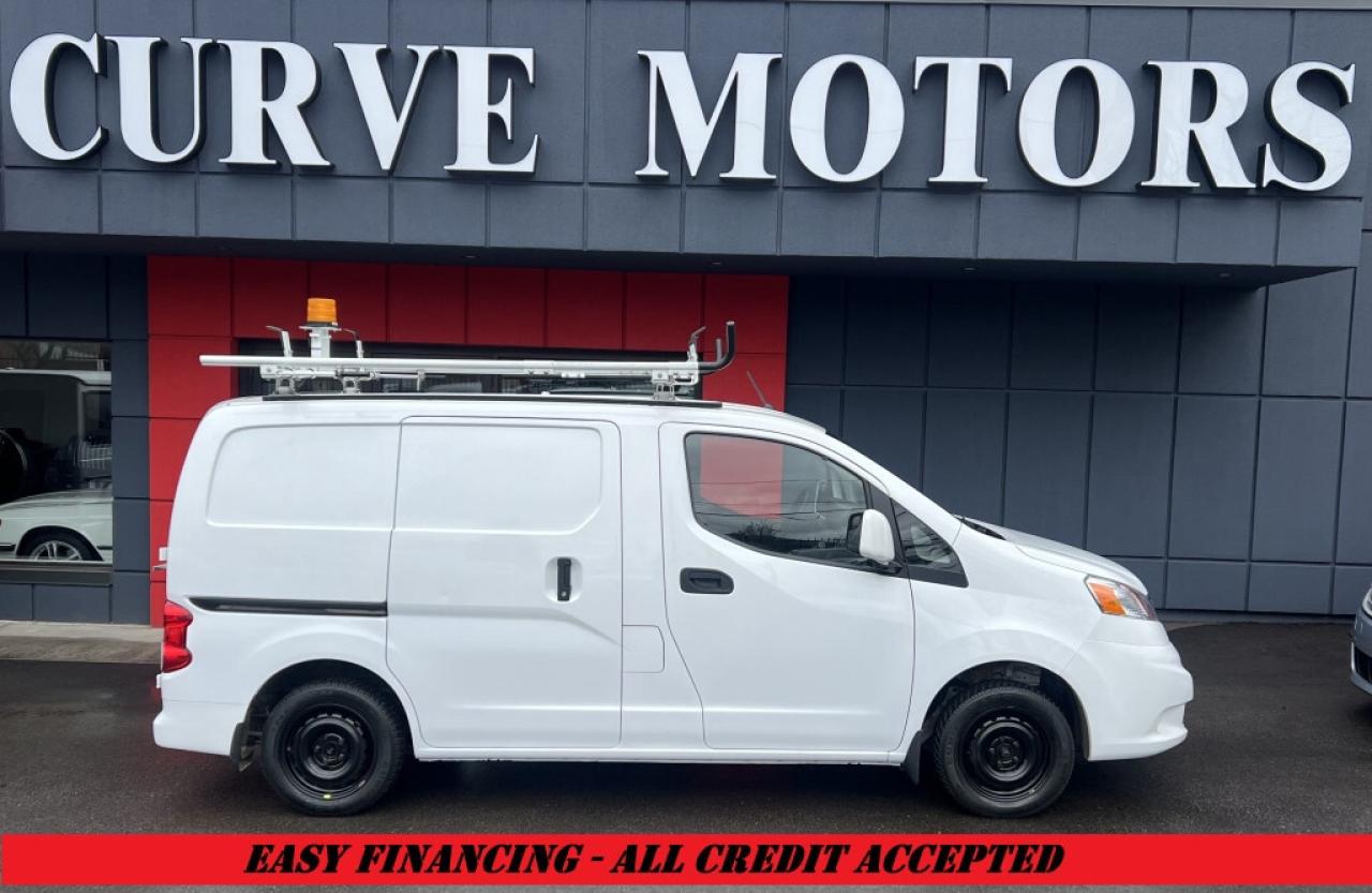 2019 Nissan NV200 SV *NO ACCIDENTS / LADDER RACK / SHELVES / BACKUP Photo