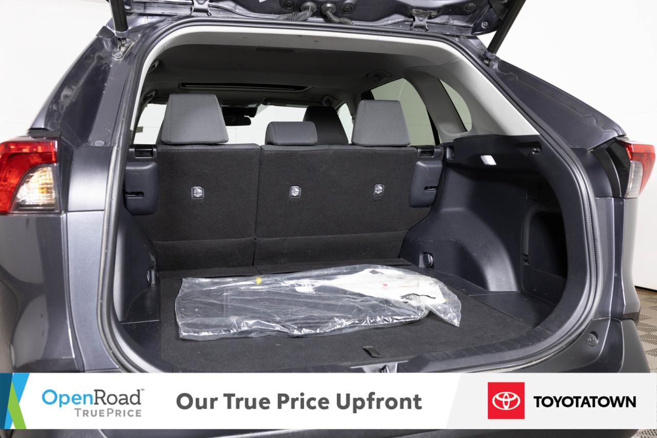 2023 Toyota RAV4 Hybrid XLE! CERTIFIED PRE OWNED! ELIGIBLE FOR OPEN ROAD L Photo