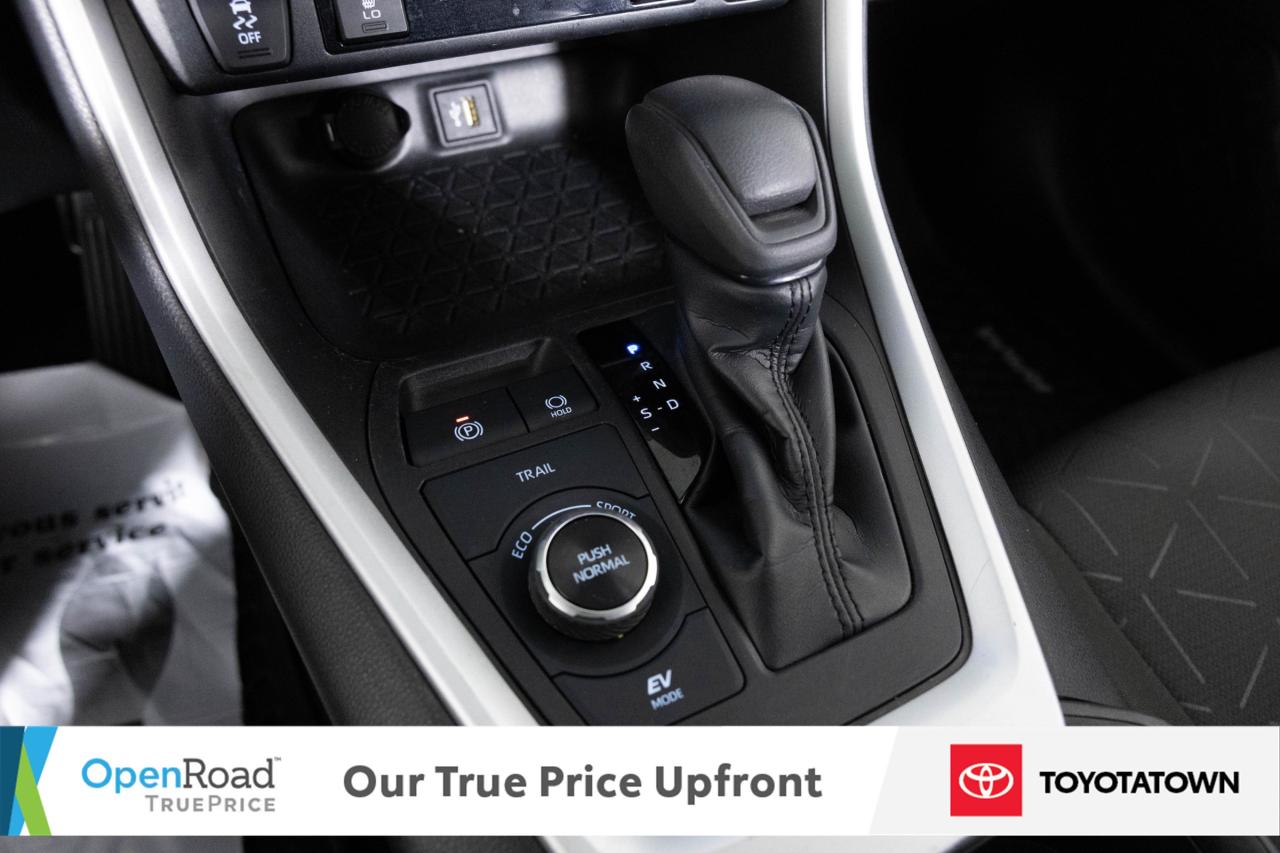 2023 Toyota RAV4 Hybrid XLE! CERTIFIED PRE OWNED! ELIGIBLE FOR OPEN ROAD L Photo