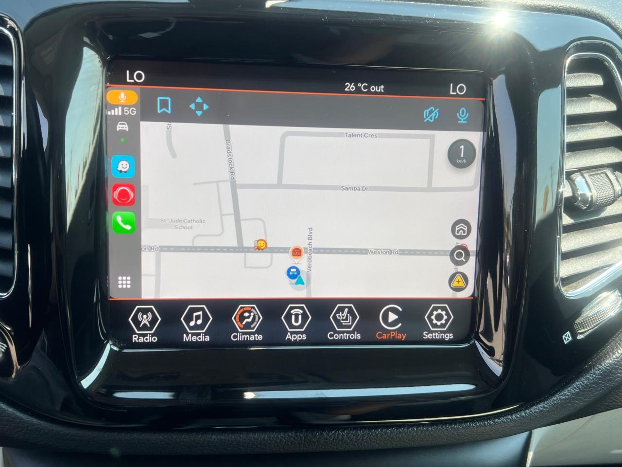 2021 Jeep Compass Limited 4x4 * NO ACCIDENTS / CARPLAY / CAMERA / BL Photo