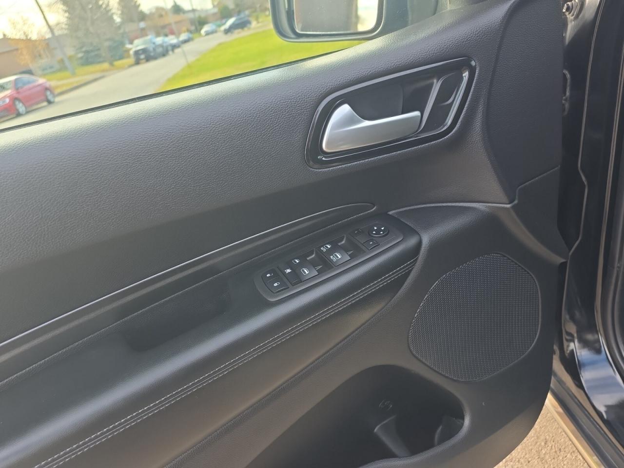 2022 Dodge Durango Enforcer AWD * NO ACCIDENTS / LOW KM / CARPLAY / C Photo