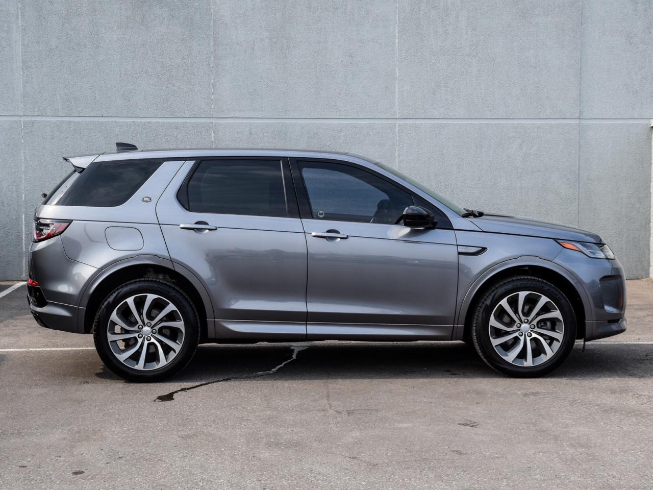 2023 Land Rover Discovery Sport R-Dynamic HSE 4WD Photo2