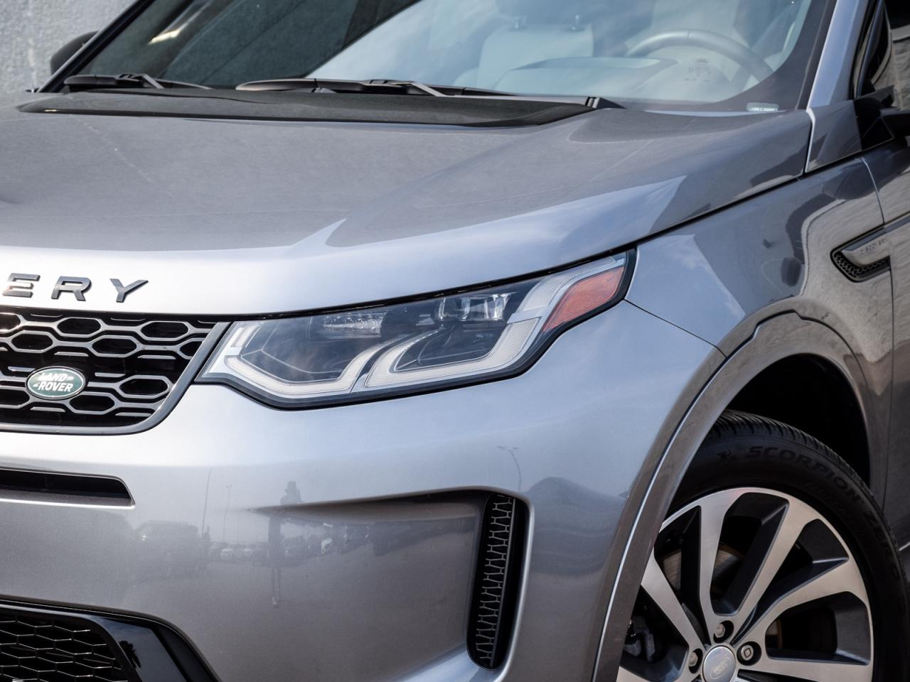 2023 Land Rover Discovery Sport R-Dynamic HSE 4WD Photo