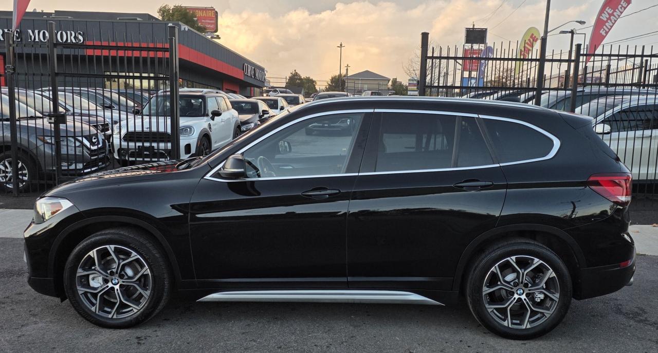 2022 BMW X1 xDrive28i *NO ACCIDENTS/NAVIGATION/CAMERA/PANORAMI Photo