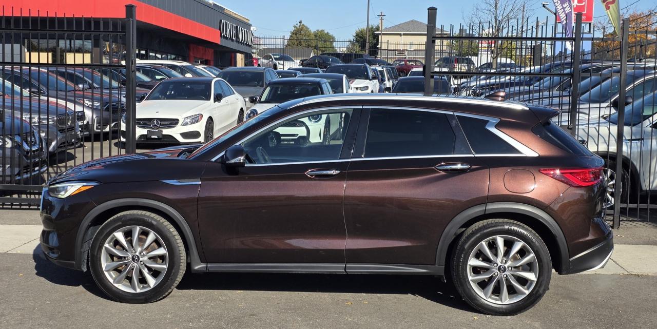 2021 Infiniti QX50 LUXE AWD *NO ACCIDENTS / 1 OWNER / CARPLAY / PANO Photo