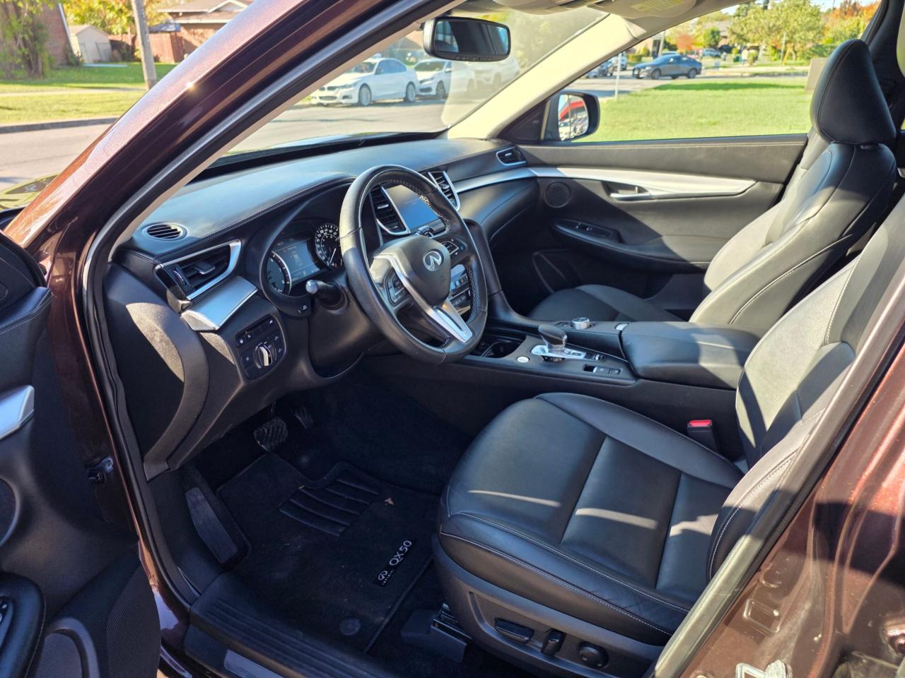 2021 Infiniti QX50 LUXE AWD *NO ACCIDENTS / 1 OWNER / CARPLAY / PANO Photo