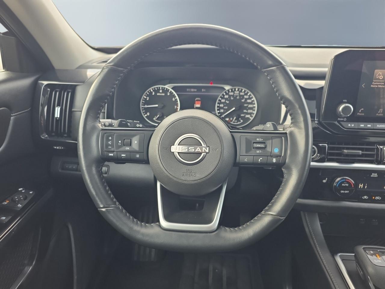 2022 Nissan Pathfinder SV 4WD * NO ACCIDENTS / CARPLAY / PANORAMIC ROOF / Photo